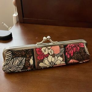 Vera Bradley Mocha Rouge Kiss Lock Glasses Case